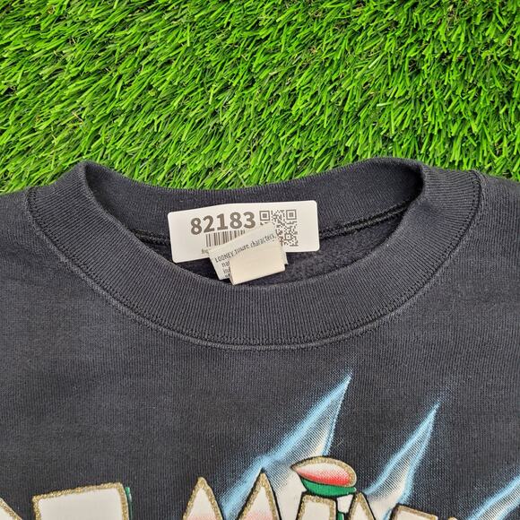 Vintage 1997 Tazmanian Devil Sweatshirt Womens XL 22x25 Black - Picture 3 of 13